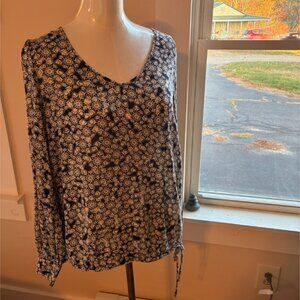 Lucky Brand Navy and White Floral Blouse